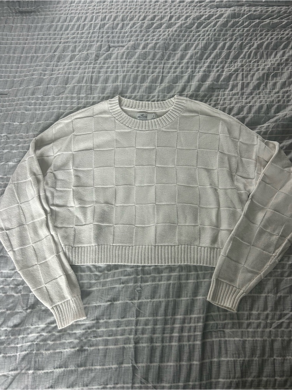 Hollister White Cropped Checker Knit Sweater